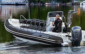GRAND DRIVE ACTIVE 31’4″ fiberglass rigid inflatable boat (RIB) equipped with steering console, windshield, handrails, swim platforms, crew seating and towing/navigation arch.